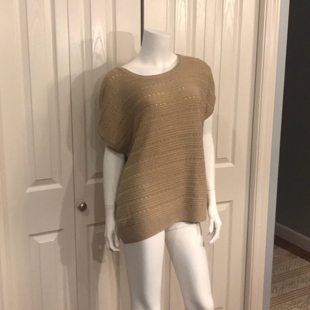 Knitted Sleeveless Top
